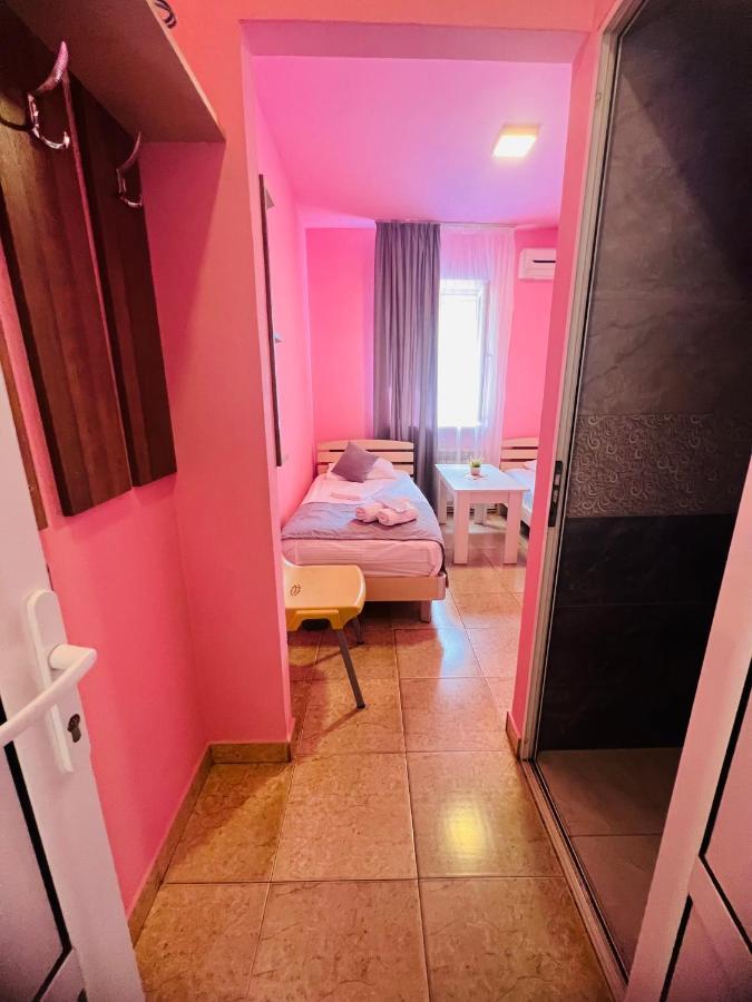 Marnar Hotel يريفان المظهر الخارجي الصورة
