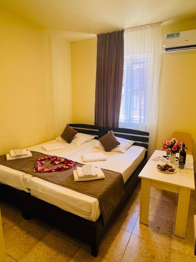 Marnar Hotel يريفان المظهر الخارجي الصورة